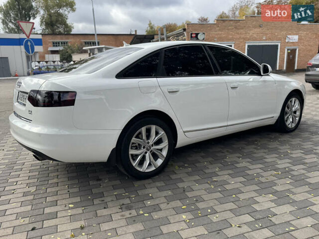 Белый Ауди А6, объемом двигателя 3.12 л и пробегом 263 тыс. км за 7950 $, фото 6 на Automoto.ua