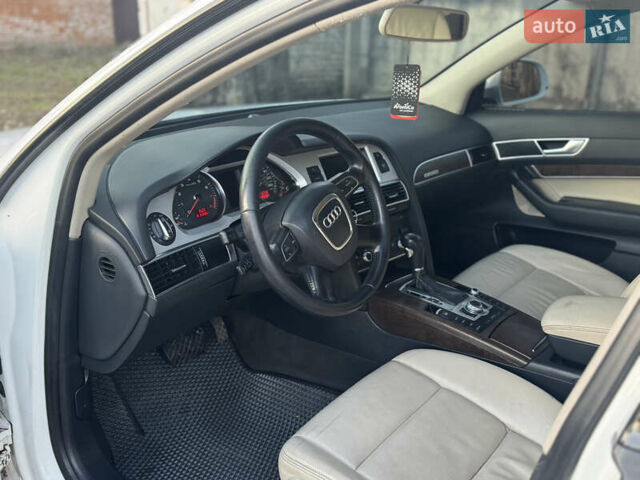 Белый Ауди А6, объемом двигателя 3.12 л и пробегом 265 тыс. км за 7500 $, фото 19 на Automoto.ua