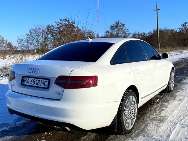 Белый Ауди А6, объемом двигателя 3.1 л и пробегом 215 тыс. км за 9500 $, фото 7 на Automoto.ua