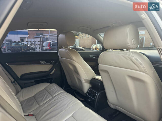 Белый Ауди А6, объемом двигателя 3.12 л и пробегом 265 тыс. км за 7500 $, фото 25 на Automoto.ua