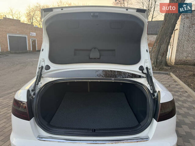 Белый Ауди А6, объемом двигателя 3.12 л и пробегом 265 тыс. км за 7500 $, фото 28 на Automoto.ua