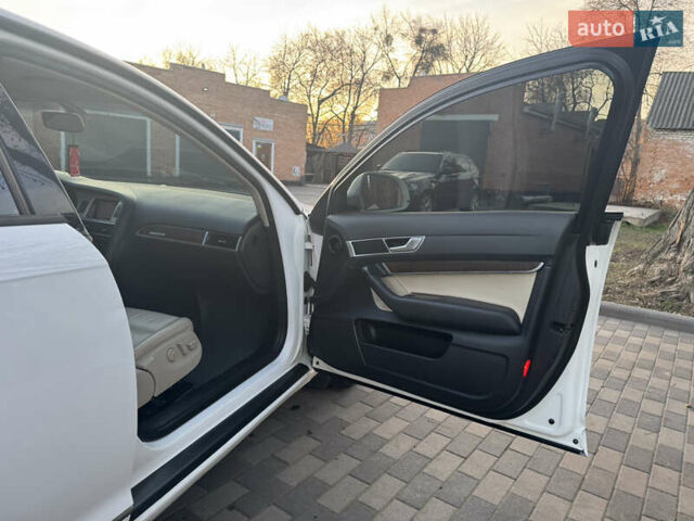 Белый Ауди А6, объемом двигателя 3.12 л и пробегом 265 тыс. км за 7500 $, фото 21 на Automoto.ua