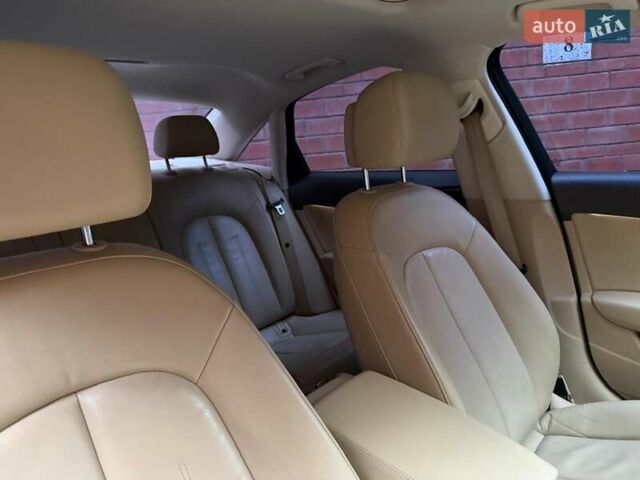 Білий Ауді А6, об'ємом двигуна 3 л та пробігом 214 тис. км за 13500 $, фото 14 на Automoto.ua