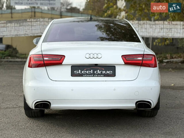 Белый Ауди А6, объемом двигателя 3 л и пробегом 198 тыс. км за 11999 $, фото 4 на Automoto.ua