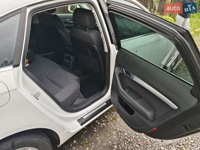 Білий Ауді А6, об'ємом двигуна 2.7 л та пробігом 264 тис. км за 10000 $, фото 5 на Automoto.ua