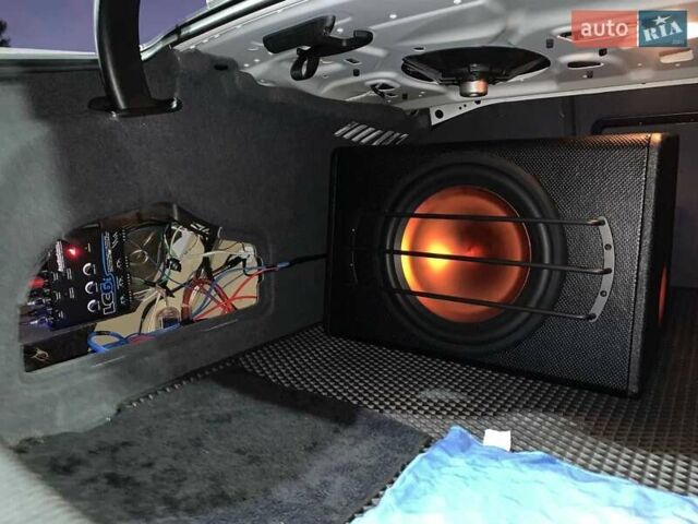 Білий Ауді А6, об'ємом двигуна 1.98 л та пробігом 258 тис. км за 13900 $, фото 42 на Automoto.ua