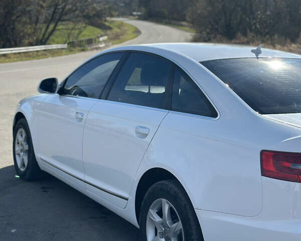 Белый Ауди А6, объемом двигателя 2.77 л и пробегом 213 тыс. км за 9900 $, фото 1 на Automoto.ua