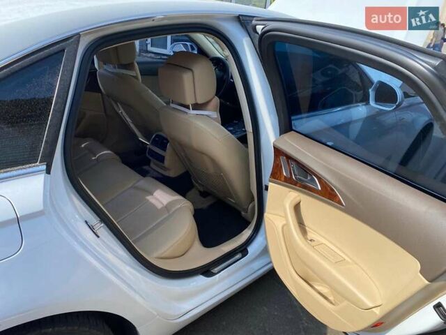Білий Ауді А6, об'ємом двигуна 3 л та пробігом 214 тис. км за 13500 $, фото 16 на Automoto.ua