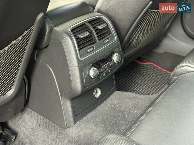 Белый Ауди А6, объемом двигателя 3 л и пробегом 198 тыс. км за 11999 $, фото 11 на Automoto.ua