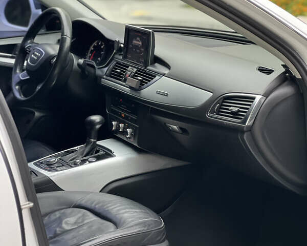 Білий Ауді А6, об'ємом двигуна 3 л та пробігом 302 тис. км за 10300 $, фото 12 на Automoto.ua