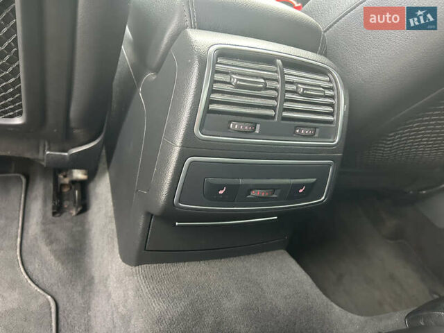 Белый Ауди А6, объемом двигателя 3 л и пробегом 270 тыс. км за 9999 $, фото 10 на Automoto.ua