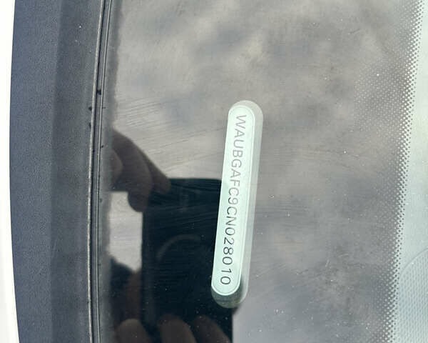 Белый Ауди А6, объемом двигателя 3 л и пробегом 270 тыс. км за 9999 $, фото 22 на Automoto.ua