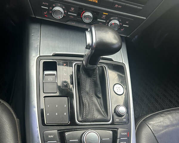 Белый Ауди А6, объемом двигателя 3 л и пробегом 270 тыс. км за 9999 $, фото 21 на Automoto.ua