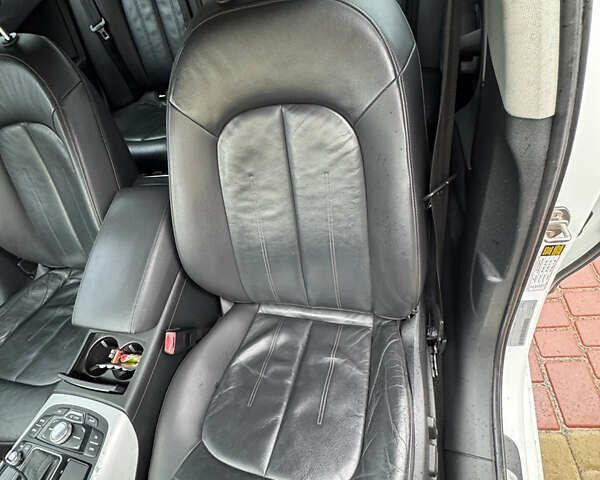 Белый Ауди А6, объемом двигателя 3 л и пробегом 305 тыс. км за 9600 $, фото 7 на Automoto.ua