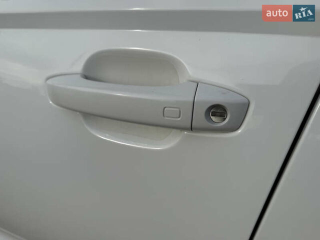 Белый Ауди А6, объемом двигателя 3 л и пробегом 198 тыс. км за 11999 $, фото 12 на Automoto.ua