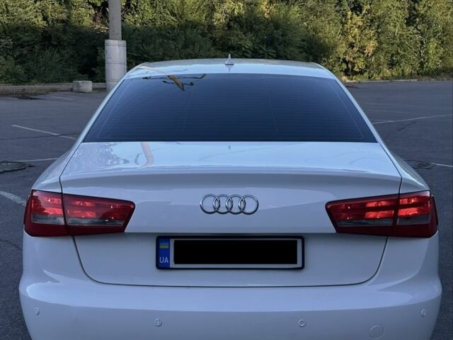 Білий Ауді А6, об'ємом двигуна 0 л та пробігом 255 тис. км за 12799 $, фото 4 на Automoto.ua