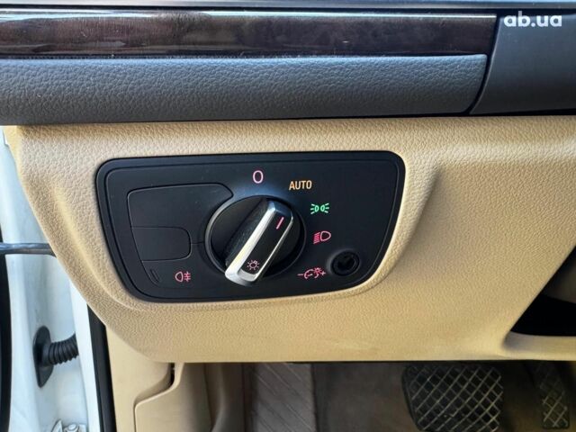 Ауді А6 2011 у Києві на Automoto.ua Білий Ауді А6, об'ємом двигуна 3 л та пробігом 240 тис. км за 12490 $, фото 15 на Automoto.ua