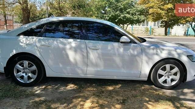Белый Ауди А6, объемом двигателя 2.77 л и пробегом 160 тыс. км за 11500 $, фото 3 на Automoto.ua