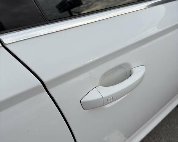 Белый Ауди А6, объемом двигателя 1.97 л и пробегом 240 тыс. км за 14000 $, фото 23 на Automoto.ua