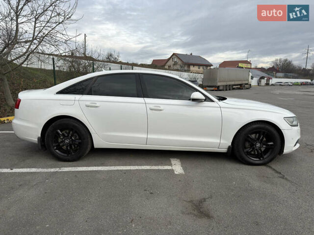 Белый Ауди А6, объемом двигателя 1.97 л и пробегом 240 тыс. км за 14000 $, фото 5 на Automoto.ua