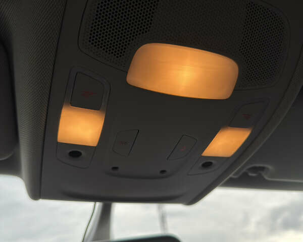 Белый Ауди А6, объемом двигателя 1.97 л и пробегом 240 тыс. км за 14000 $, фото 39 на Automoto.ua