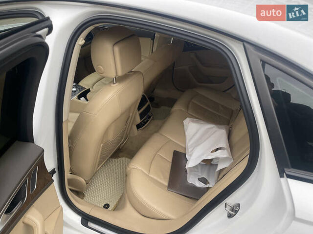 Білий Ауді А6, об'ємом двигуна 3 л та пробігом 225 тис. км за 11500 $, фото 7 на Automoto.ua