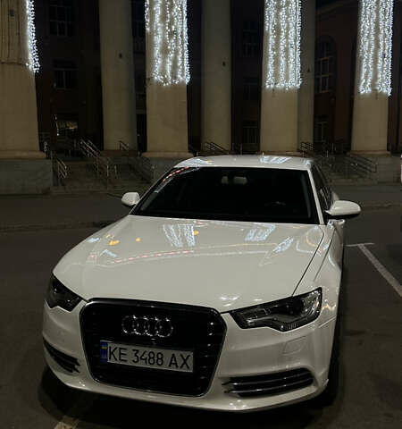 Білий Ауді А6, об'ємом двигуна 1.97 л та пробігом 240 тис. км за 16000 $, фото 17 на Automoto.ua