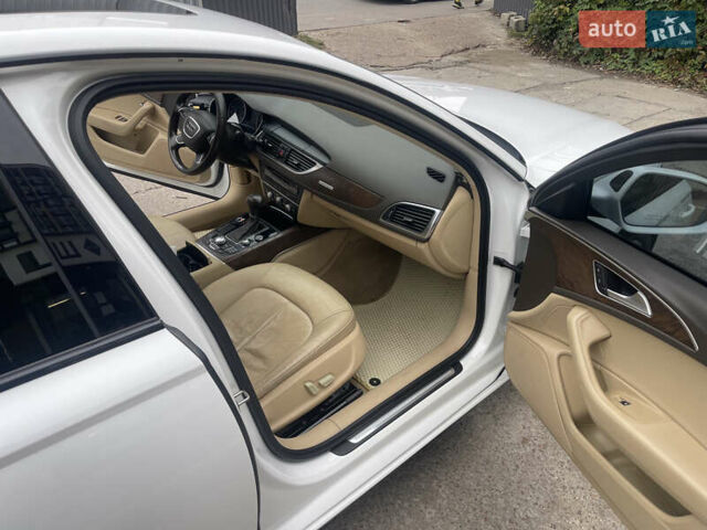 Білий Ауді А6, об'ємом двигуна 3 л та пробігом 225 тис. км за 11500 $, фото 1 на Automoto.ua