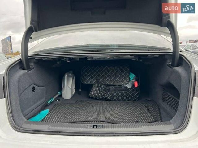 Белый Ауди А6, объемом двигателя 2 л и пробегом 221 тыс. км за 15990 $, фото 41 на Automoto.ua