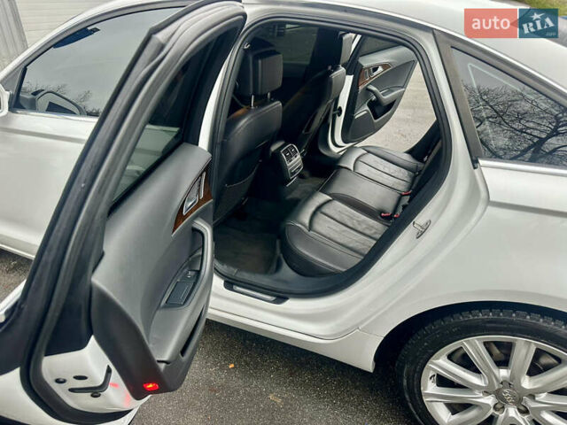 Белый Ауди А6, объемом двигателя 3 л и пробегом 170 тыс. км за 14500 $, фото 7 на Automoto.ua