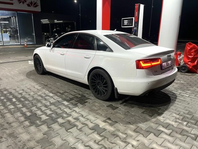 Білий Ауді А6, об'ємом двигуна 2 л та пробігом 240 тис. км за 16000 $, фото 15 на Automoto.ua