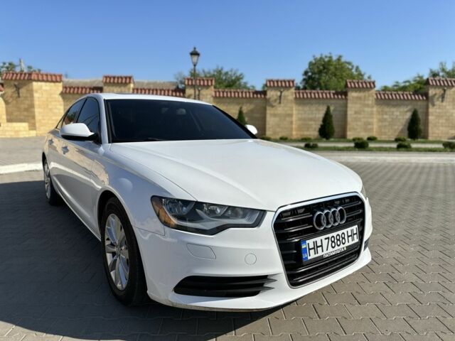 Белый Ауди А6, объемом двигателя 2 л и пробегом 254 тыс. км за 15900 $, фото 11 на Automoto.ua