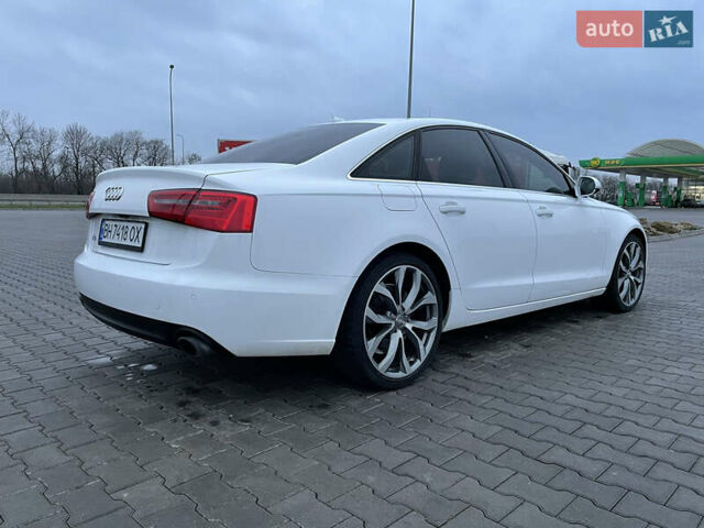 Белый Ауди А6, объемом двигателя 1.98 л и пробегом 207 тыс. км за 15500 $, фото 3 на Automoto.ua