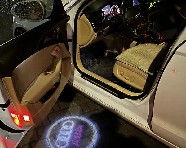 Білий Ауді А6, об'ємом двигуна 2 л та пробігом 172 тис. км за 14950 $, фото 34 на Automoto.ua