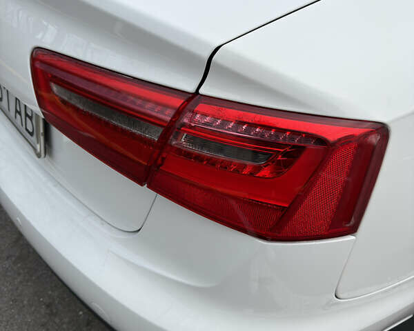 Белый Ауди А6, объемом двигателя 1.97 л и пробегом 240 тыс. км за 14000 $, фото 17 на Automoto.ua