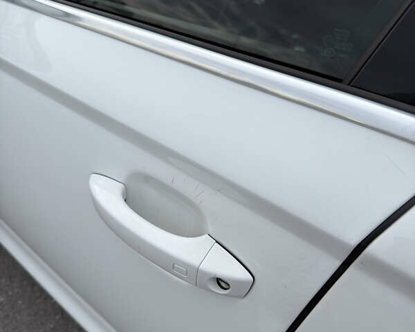 Белый Ауди А6, объемом двигателя 1.97 л и пробегом 240 тыс. км за 14000 $, фото 25 на Automoto.ua