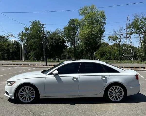 Білий Ауді А6, об'ємом двигуна 1.98 л та пробігом 291 тис. км за 13200 $, фото 1 на Automoto.ua
