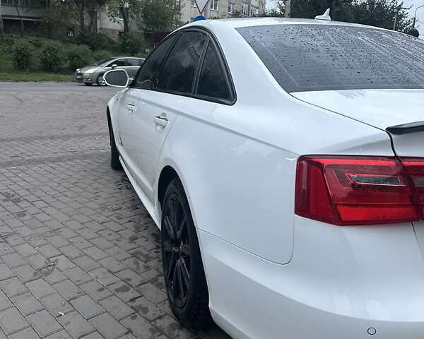 Білий Ауді А6, об'ємом двигуна 3 л та пробігом 185 тис. км за 13700 $, фото 4 на Automoto.ua