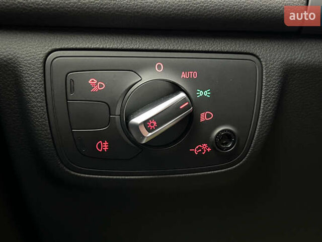 Білий Ауді А6, об'ємом двигуна 2.97 л та пробігом 125 тис. км за 17999 $, фото 20 на Automoto.ua