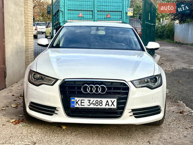 Білий Ауді А6, об'ємом двигуна 1.97 л та пробігом 240 тис. км за 16000 $, фото 16 на Automoto.ua
