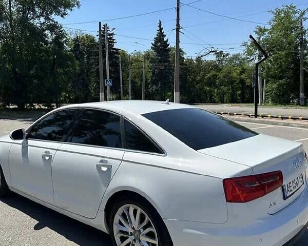 Білий Ауді А6, об'ємом двигуна 1.98 л та пробігом 291 тис. км за 13200 $, фото 3 на Automoto.ua