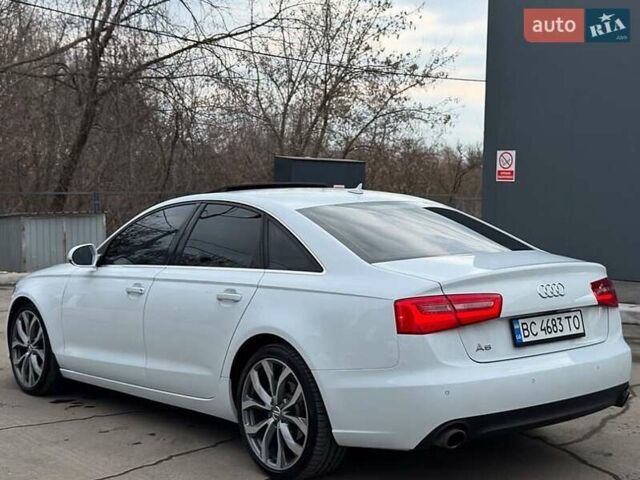 Ауді А6 2012 у Києві на Automoto.ua Білий Ауді А6, об'ємом двигуна 1.98 л та пробігом 260 тис. км за 13200 $, фото 6 на Automoto.ua