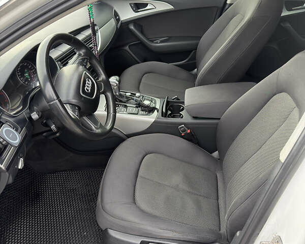 Белый Ауди А6, объемом двигателя 1.97 л и пробегом 240 тыс. км за 14000 $, фото 27 на Automoto.ua