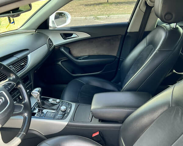 Білий Ауді А6, об'ємом двигуна 2 л та пробігом 276 тис. км за 14000 $, фото 59 на Automoto.ua