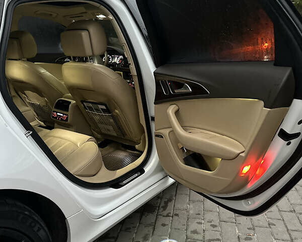 Білий Ауді А6, об'ємом двигуна 3 л та пробігом 185 тис. км за 13700 $, фото 20 на Automoto.ua