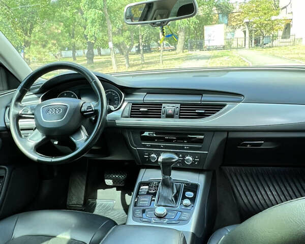 Білий Ауді А6, об'ємом двигуна 2 л та пробігом 276 тис. км за 14000 $, фото 43 на Automoto.ua