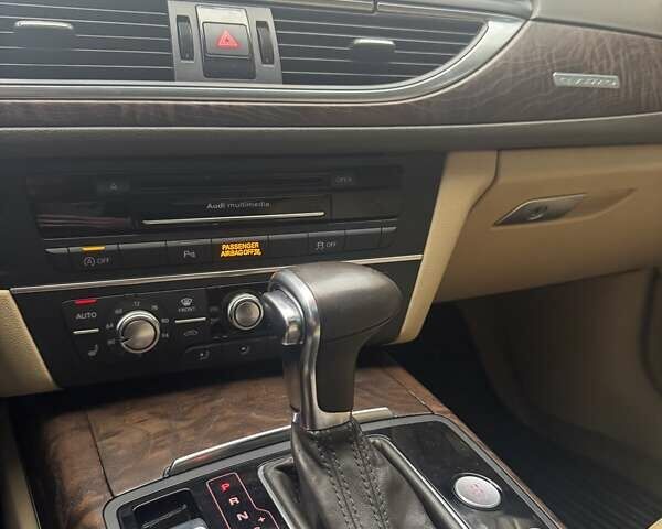 Белый Ауди А6, объемом двигателя 3 л и пробегом 169 тыс. км за 13800 $, фото 15 на Automoto.ua