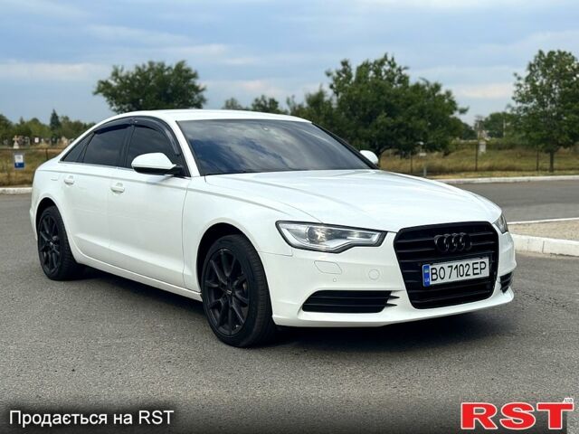Белый Ауди А6, объемом двигателя 2 л и пробегом 206 тыс. км за 13800 $, фото 1 на Automoto.ua