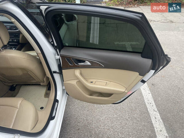 Білий Ауді А6, об'ємом двигуна 3 л та пробігом 225 тис. км за 11500 $, фото 4 на Automoto.ua