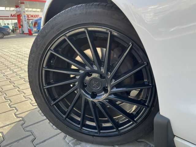 Белый Ауди А6, объемом двигателя 2 л и пробегом 240 тыс. км за 15900 $, фото 8 на Automoto.ua